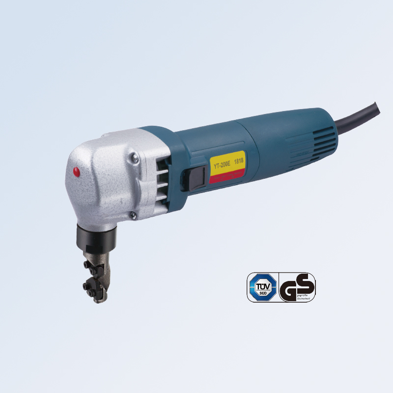 YT-200E 1818A